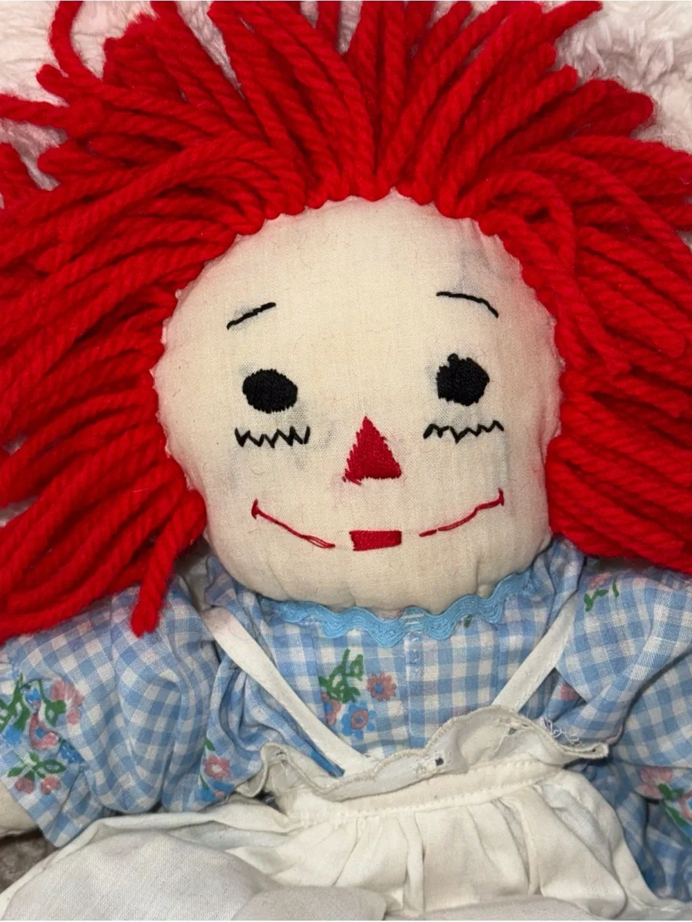 Raggedy Anne 10” Vinatge rag doll